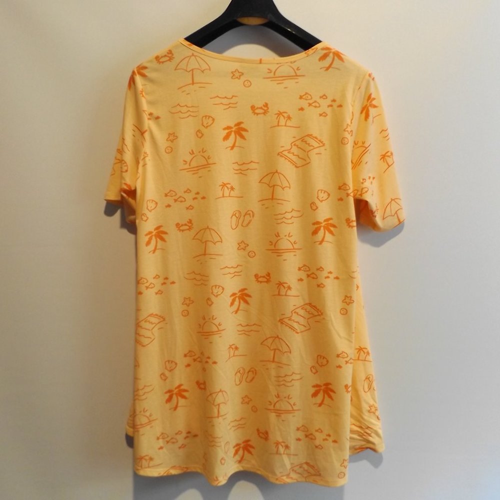 LULAROE TOP - Picture 5 of 5